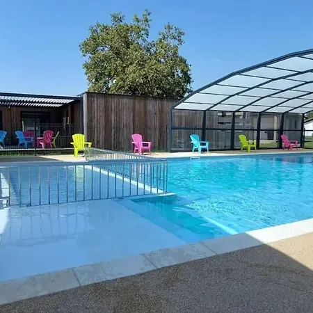 Chalet Le Bergeronnette シャレー