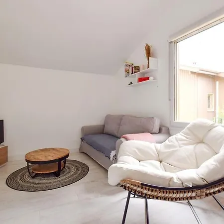 シャレー Chalet Le Bergeronnette ラブーエール