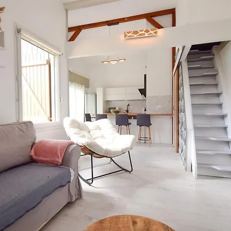 Chalet Le Bergeronnette シャレー *
